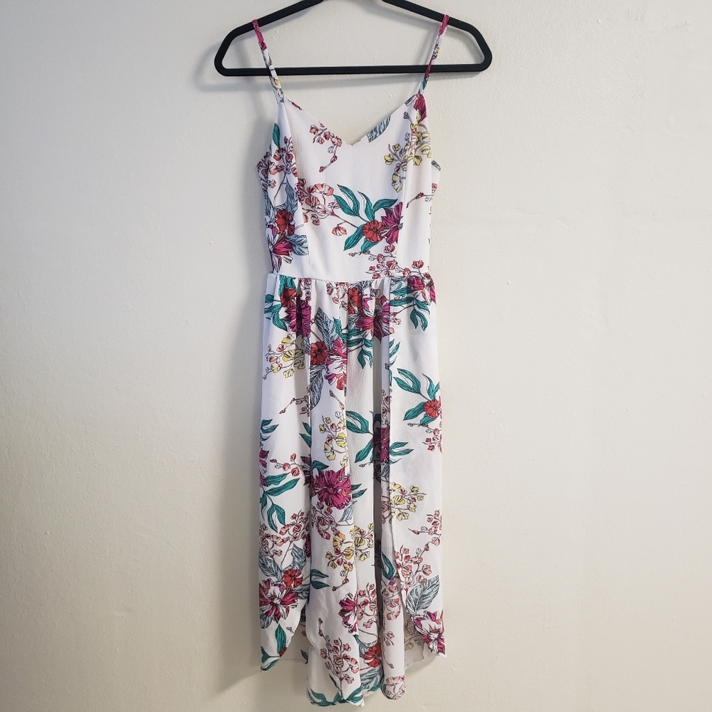 Bailey Blue : Small floral capri length Romper